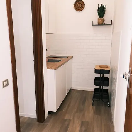 Studio With Lake And Montains Views Free Parking Luino Extérieur photo
